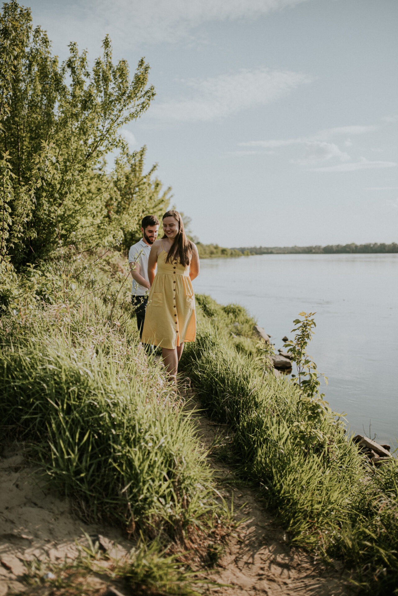 SAW 1081 Sesja narzeczeńska w sadzie