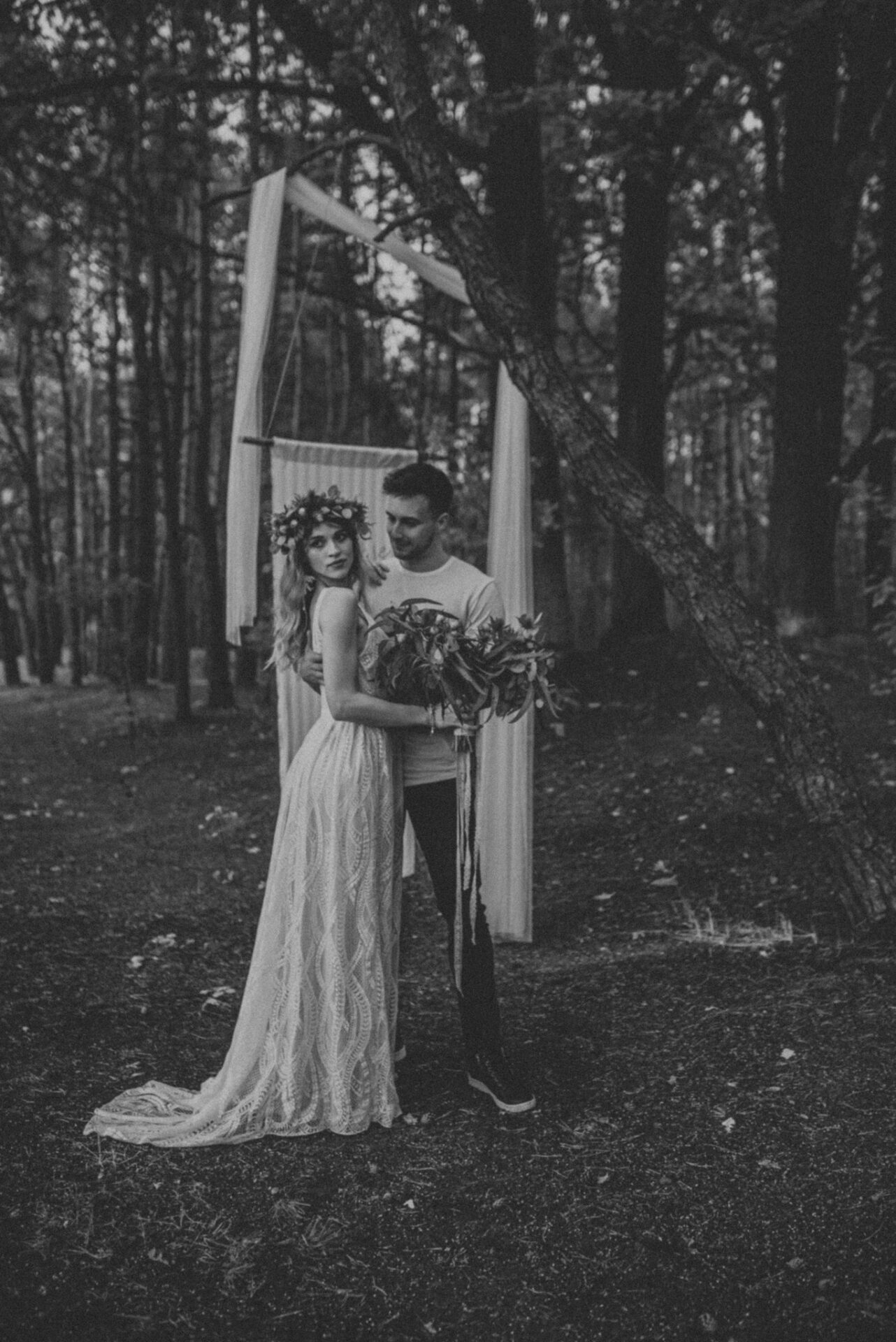 SAW 6215 Stylizowana sesja ślubna w stylu "Rock!"