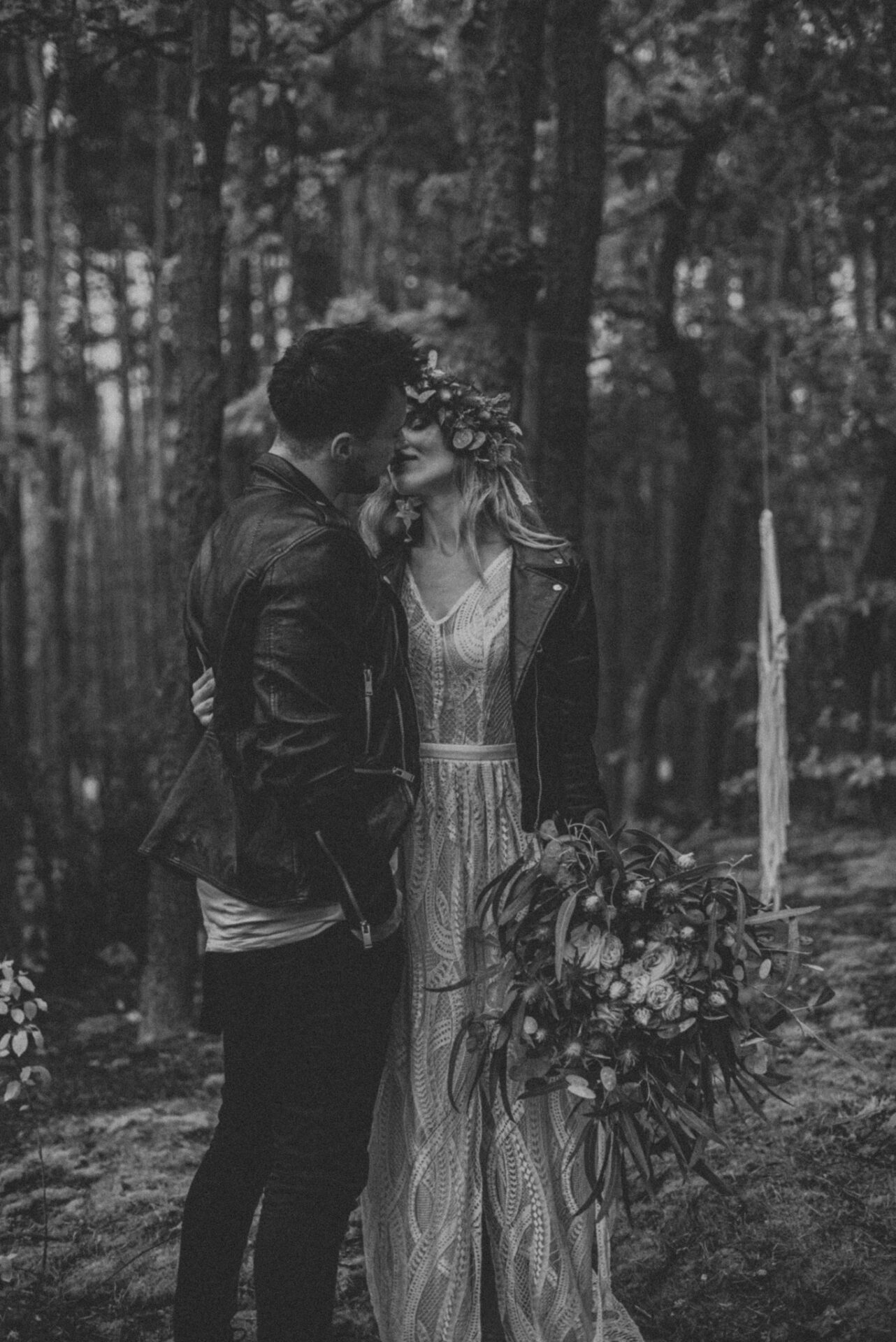 SAW 6433 Stylizowana sesja ślubna w stylu "Rock!"