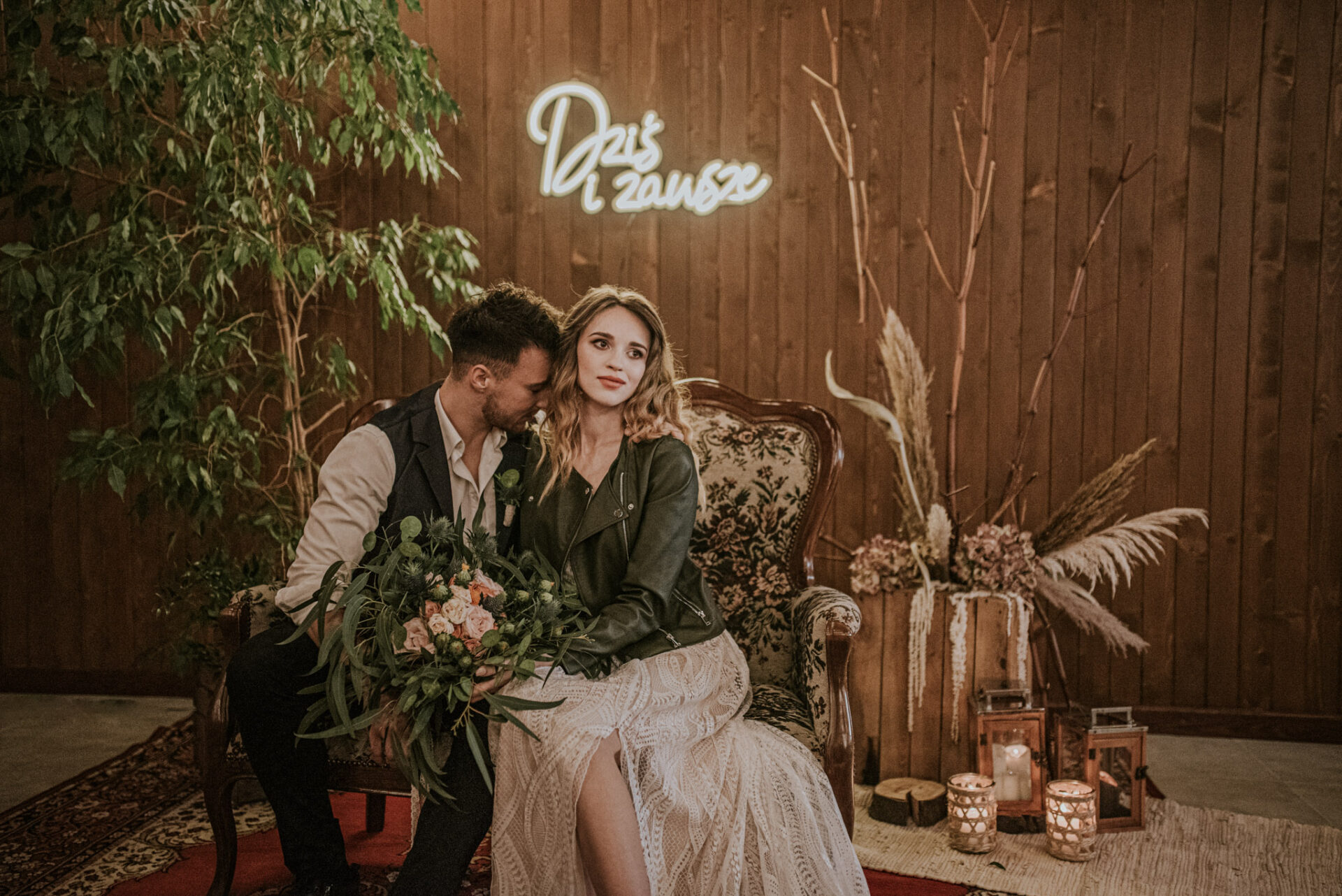 SAW 6847 Stylizowana sesja ślubna w stylu "Rock!"