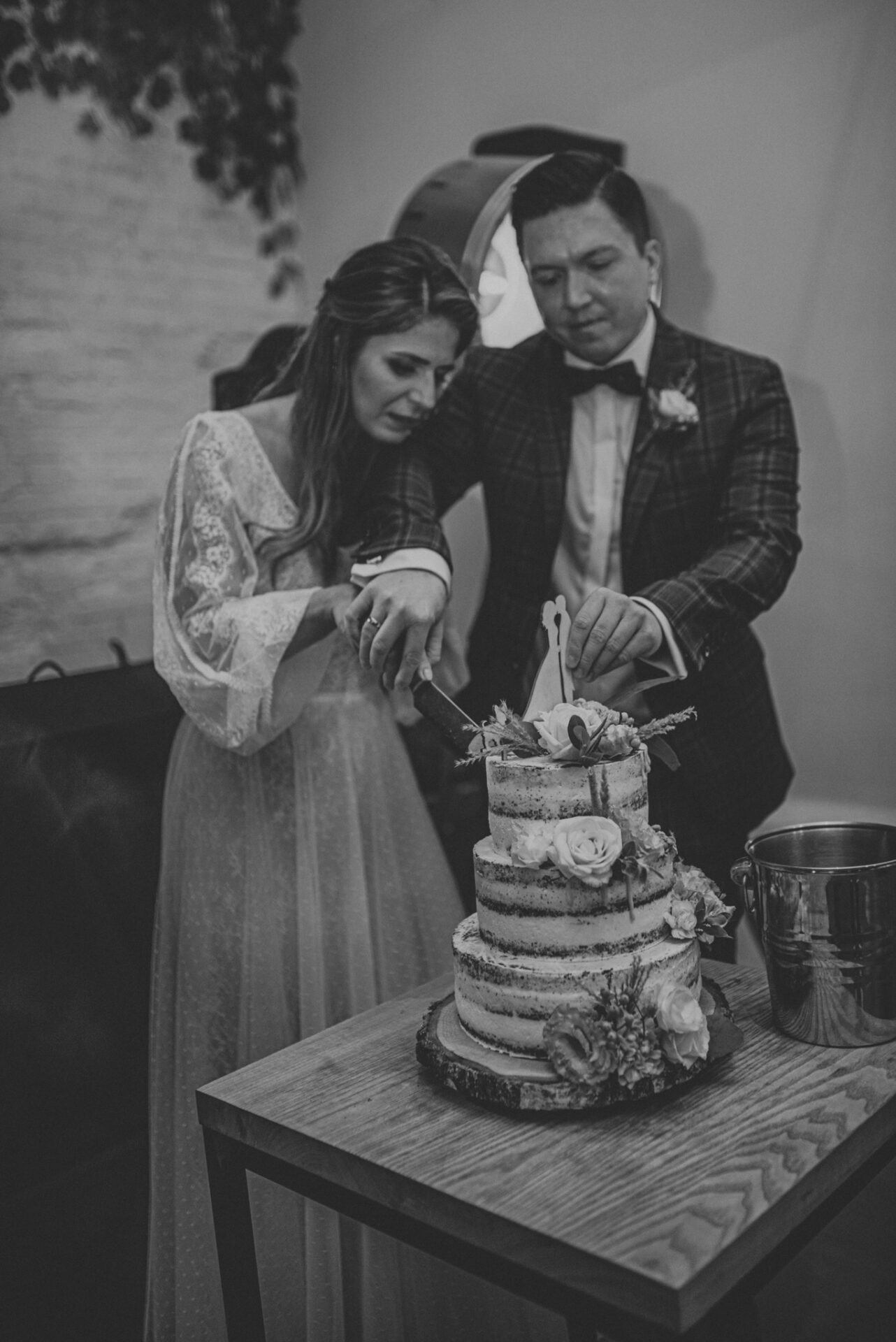 SAW 5025 Slow wedding w Mokoto