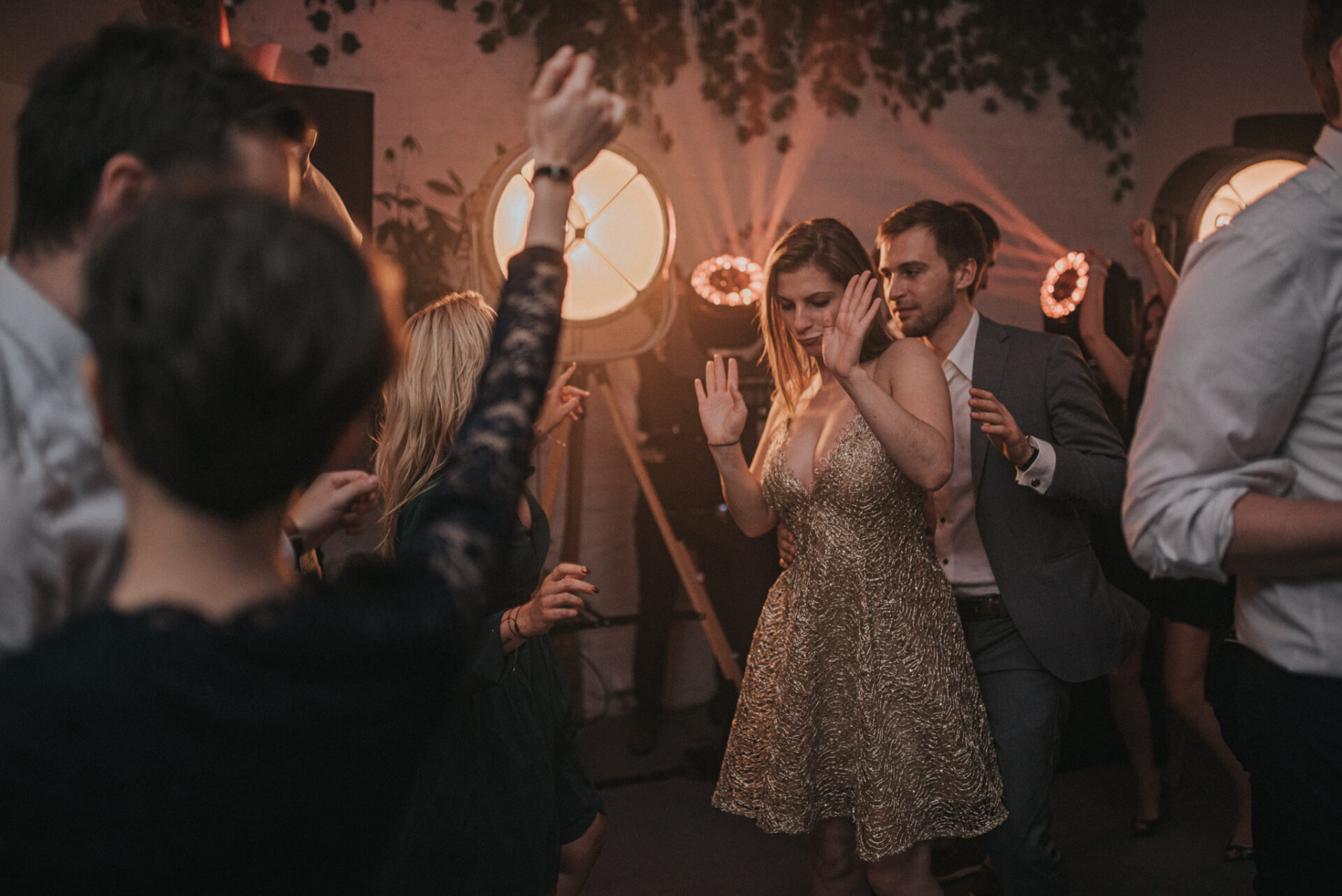 SAW 5899 Slow wedding w Mokoto