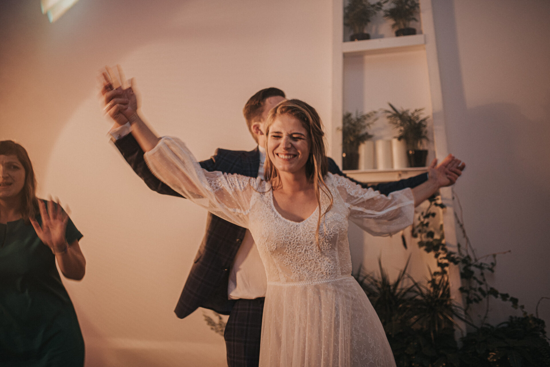 SAW 6369 Slow wedding w Mokoto