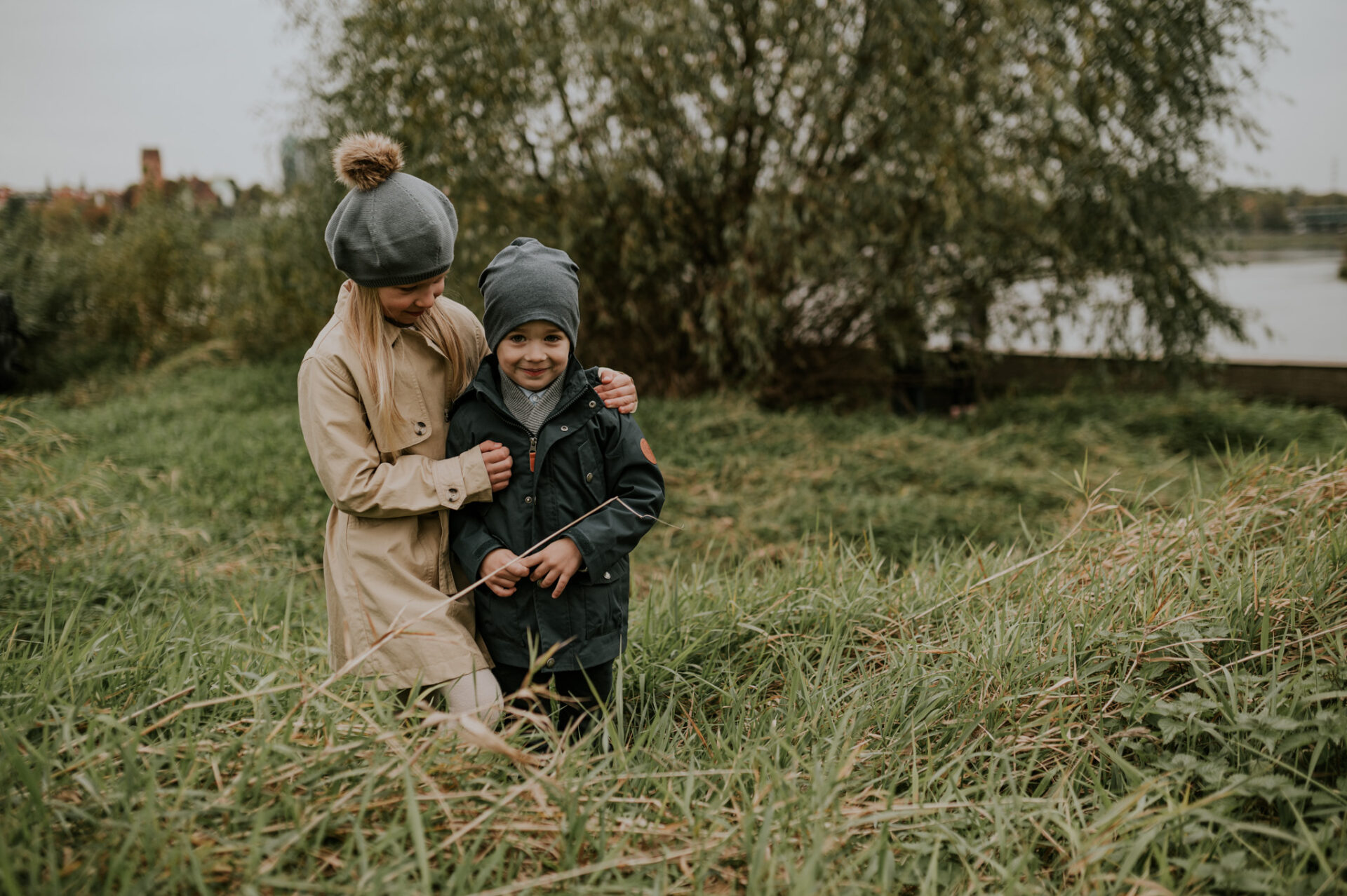 SAW 1098 Rodzinny spacer nad brzegiem Wisły