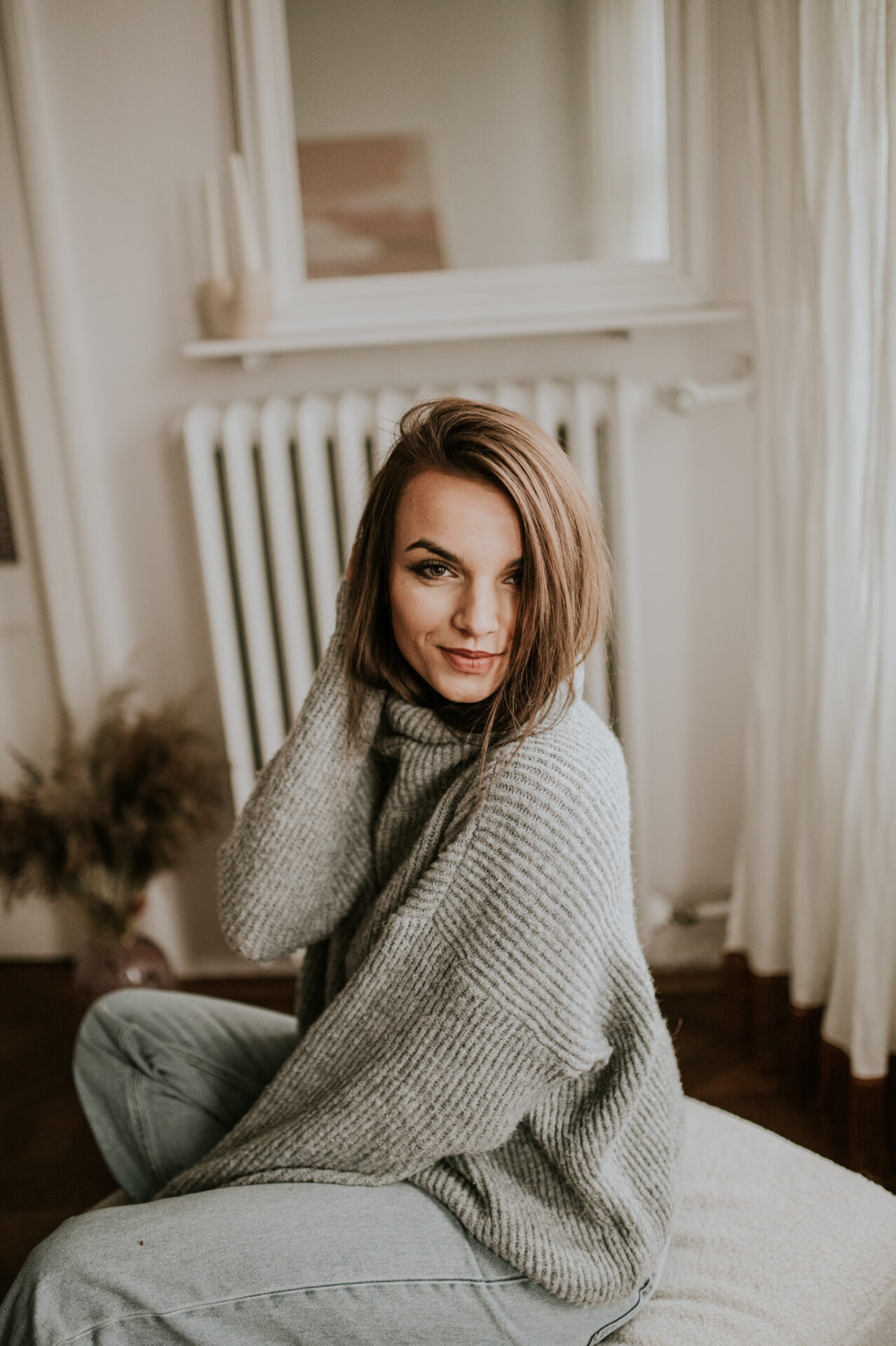 SAW 1885 Sesja kobieca w apartamencie