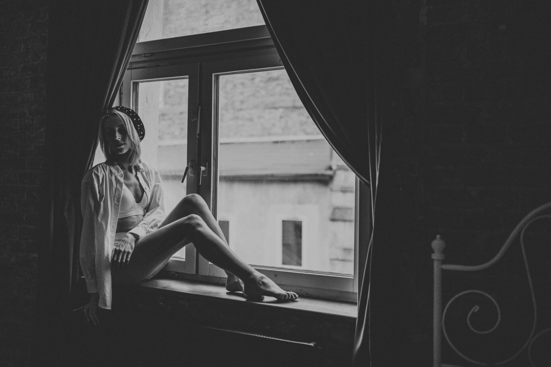 SAW 2559 Sensualna sesja kobieca w Loft 22.