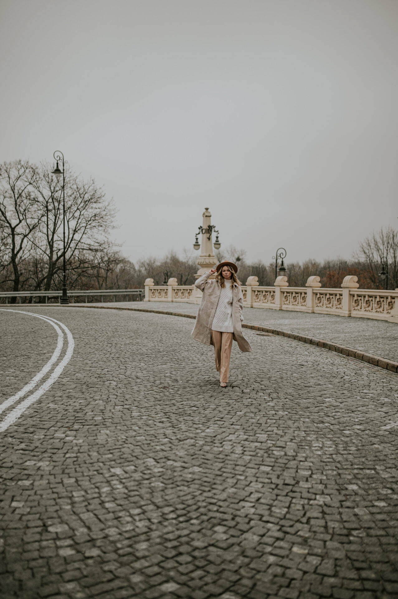 SAW 6910 Sesja Kobieca - warsaw street session