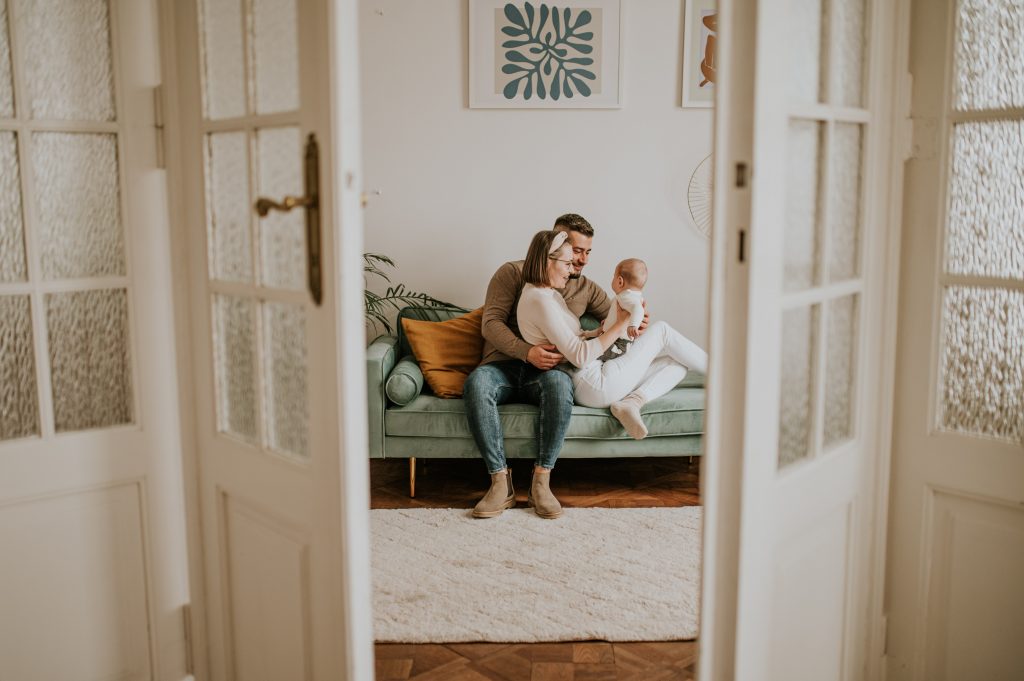 SAW 3780 Sesja rodzinna w światłocienie studio