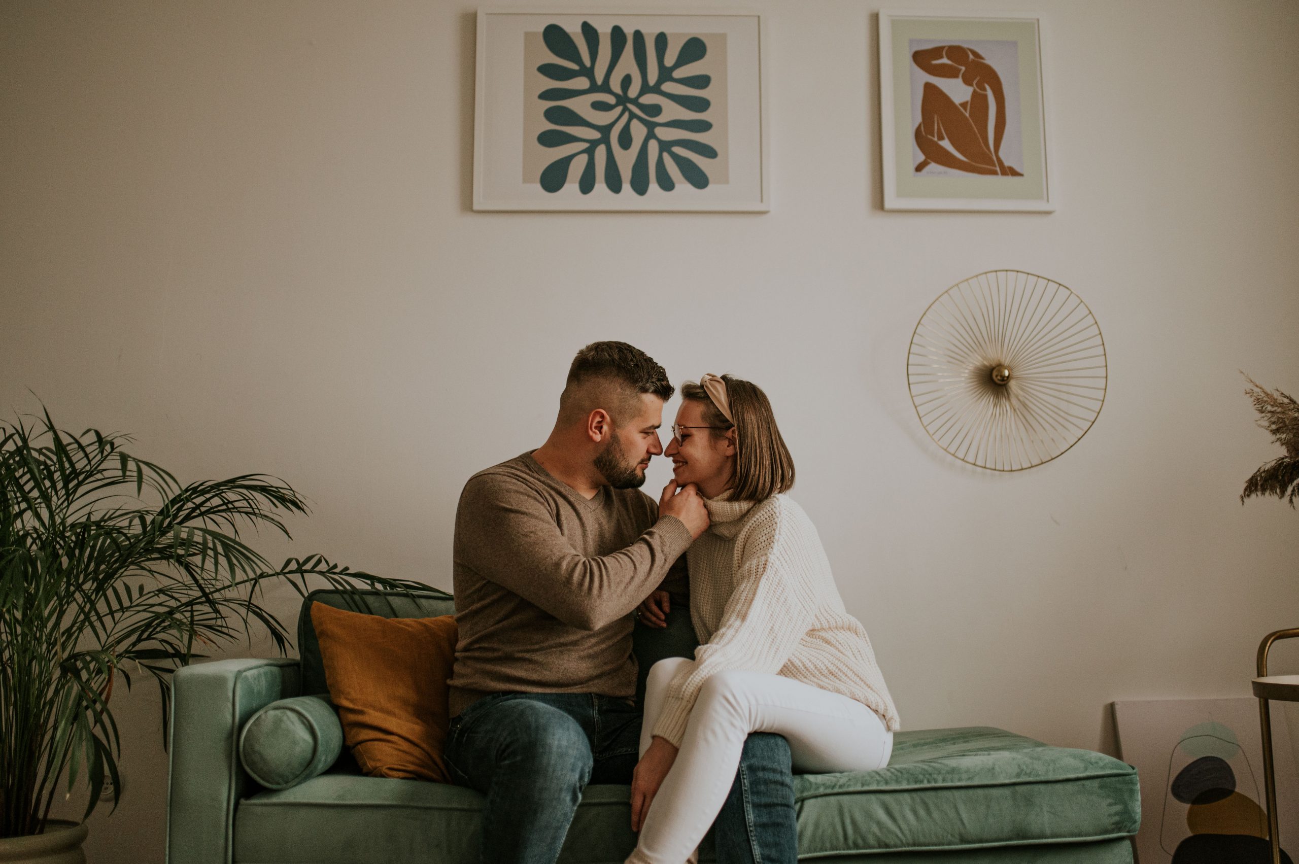 SAW 4562 scaled Sesja rodzinna w światłocienie studio